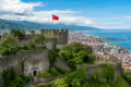 Rize Kalesi ve Rize şehir manzarası